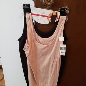 2 Brand new Camis